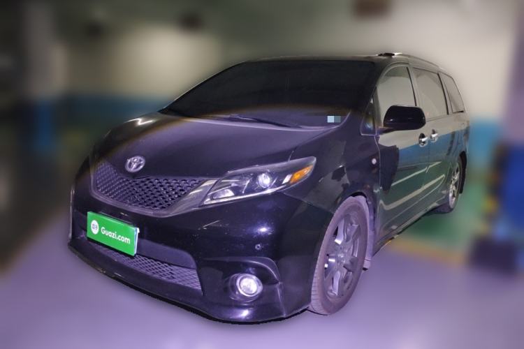 Used Toyota Sienna 