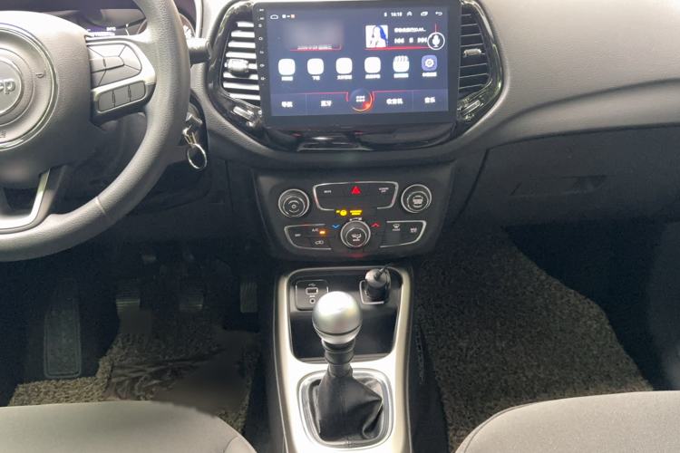 Used Jeep Compass 2017 200T Manual Enjoy Edition
