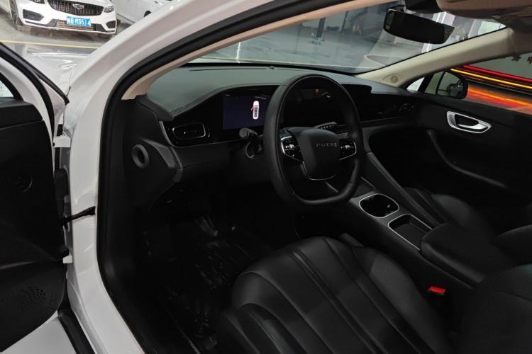 Used Roewe D7 2025 DMH 125km World Champion Edition