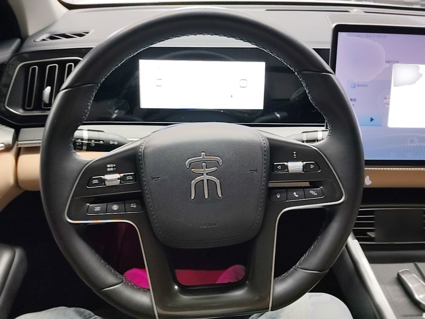 BYD Song Pro New Energy 2025 Second-Generation DM-i 115KM Excellence Version — снимка 13