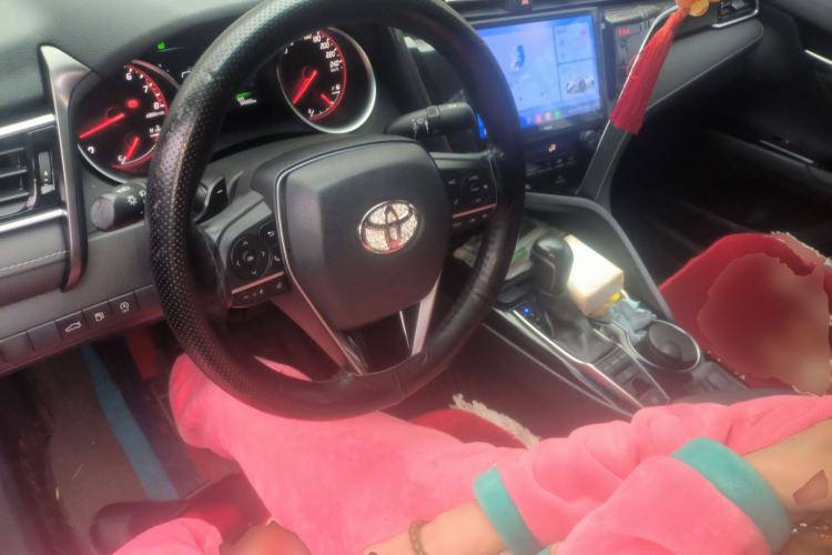 Used Toyota Camry 2018 2.5S Fēngshàng Edition Center Console