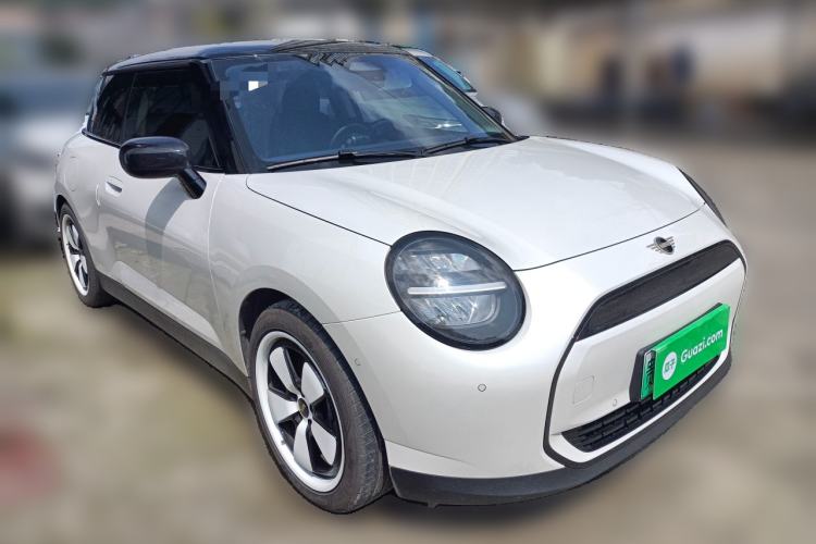 Used MINI Electric MINI COOPER 2024 456km COOPER E Classic Edition
