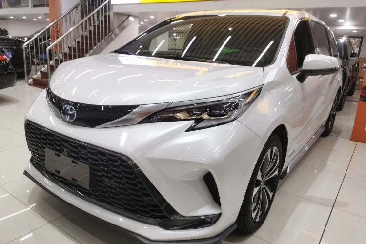 Used Toyota Granvia 2023 2.5L Hybrid Flagship VIP Edition