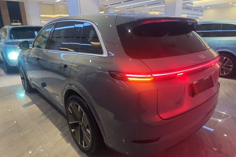 Used Li Auto L7 2025 Ultra Smart Refreshed Edition Rear Left 45 Deg