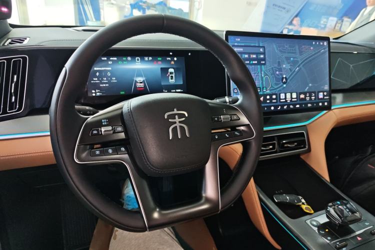 Used BYD Song L DM-i 2024 160km Beyond Edition
