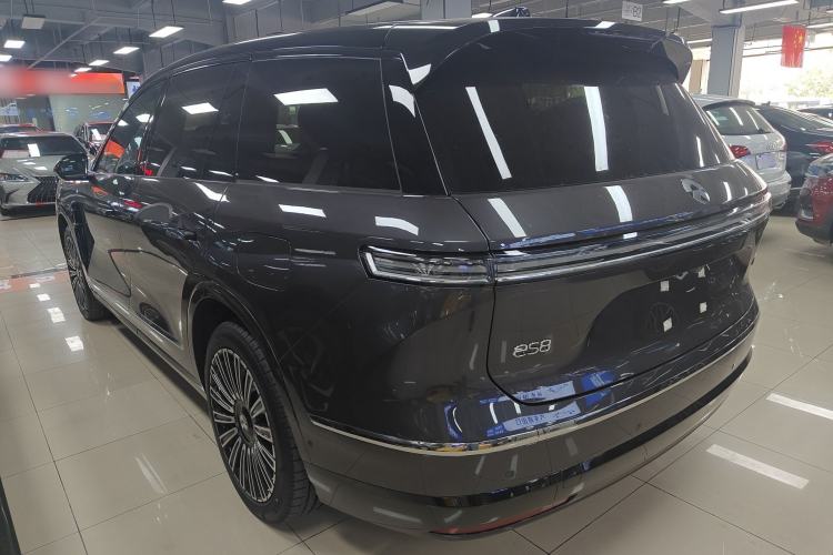 Used Nio ES8 2026 Model 6-seat Executive Luxury Edition Exterior 2