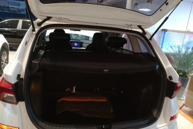 Used Skoda Kamiq 2021 1.5L Automatic Standard Edition Trunk