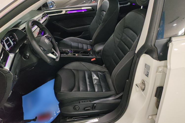 Used Volkswagen FAW-Volkswagen CC 2023 380TSI Striking Edition
