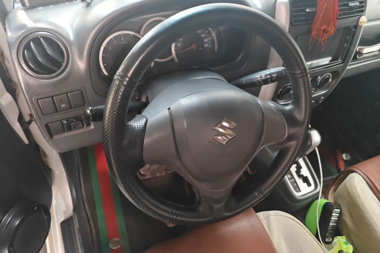 Used Suzuki Jimny 2015 1.3 AT JLX
