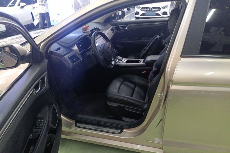 Used Geely Auto Emgrand GL 2018 1.8L DCT Elite Smart Connectivity Version Driver Seat