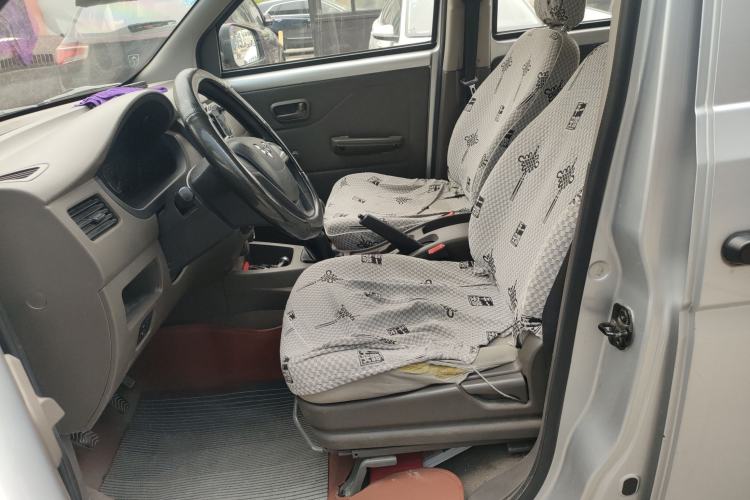 Used Wuling Rongguang V 2018 1.5L Practical Version Left Front Seat