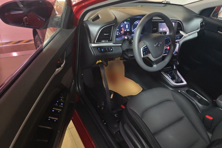 Used Hyundai Elantra (6th Generation / Lingdong) 2016 1.6L Automatic ZhiXuan – Elite Version Driver Seat