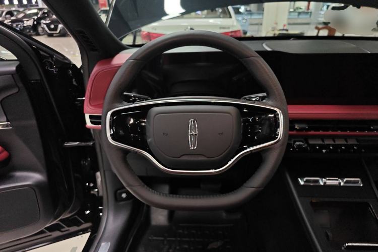 Used Lincoln Corsair 2023 2.0T Two-Wheel-Drive Luxury Edition