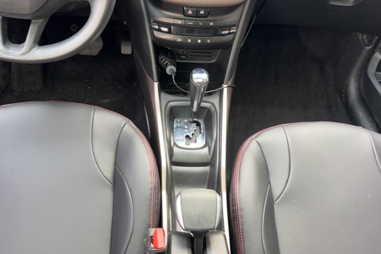 Used Peugeot 2008 2014 1.6L Automatic Fashion Edition