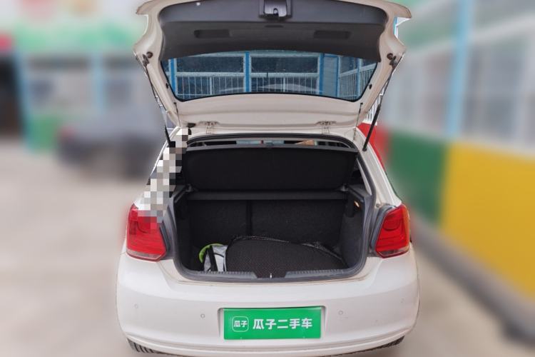 Used Volkswagen Polo 2013 1.6L Manual Comfort Edition
