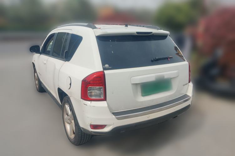 Used Jeep Compass 2012 2.4L Four-Wheel Drive Urban Edition
