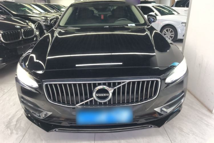 Used Volvo S90 2020 Facelifted T5 Zhiyi Luxury Edition

