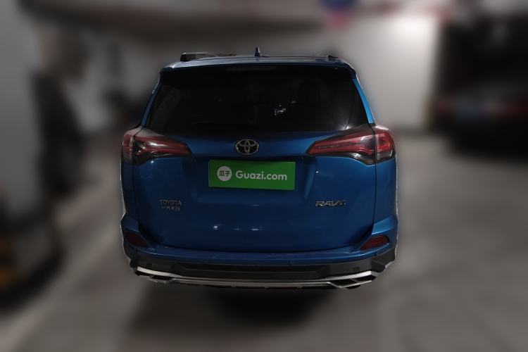 Used Toyota RAV4 2016 2.0L CVT Two-Wheel Drive Fashion Edition China V Standard Rear