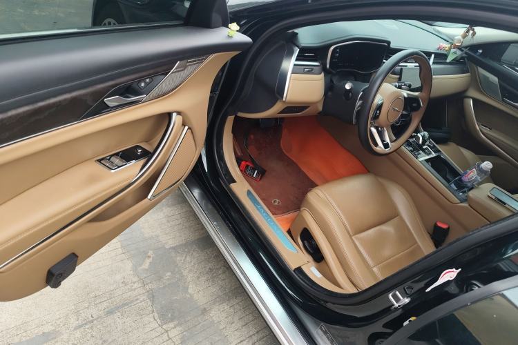 Used Jaguar XFL 2024 2.0T P250 Two-Wheel Drive Prestige Luxury Edition Driver Seat