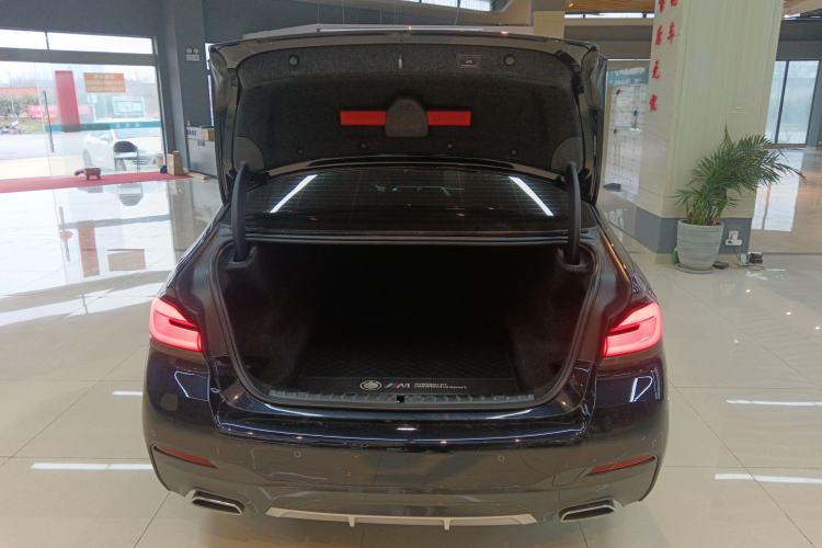 Used BMW 5 Series 2022 Second Facelift 525Li M Sport Package