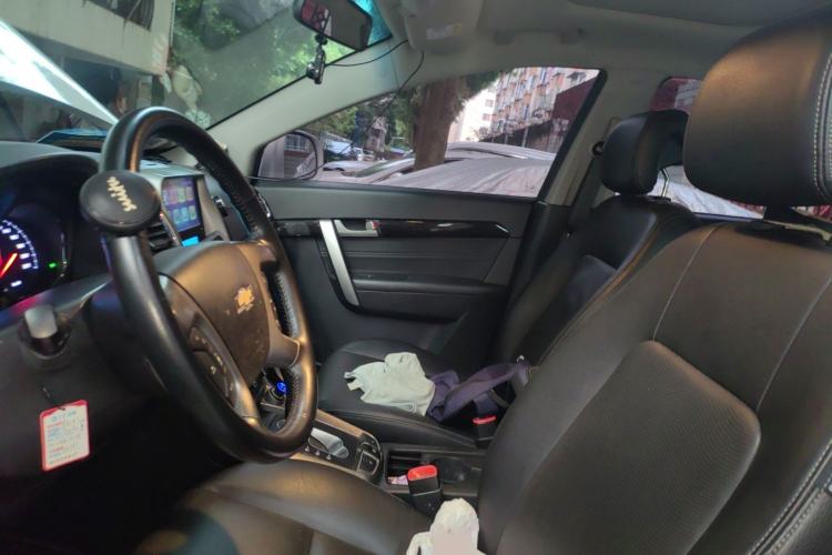 Used Chevrolet Captiva 2017 2.4L 4x4 Flagship Edition 7-Seater Left Front Seat