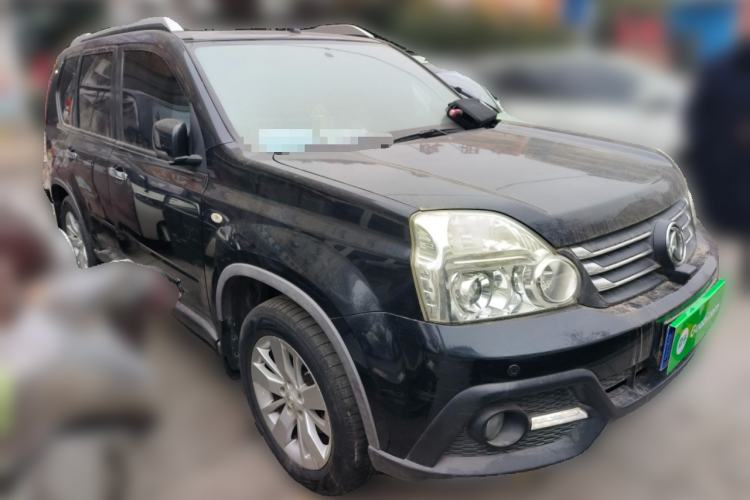 Used Dongfeng Fengdu MX6 2015 2.0L CVT 4x4 Dream Edition Front Right 45 Deg