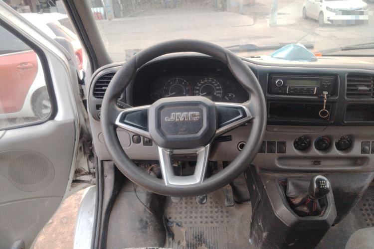 Used JMC Transit 2017 2.8T Commercial Version Long Wheelbase Mid-Roof 6/7/8-Seater JX493