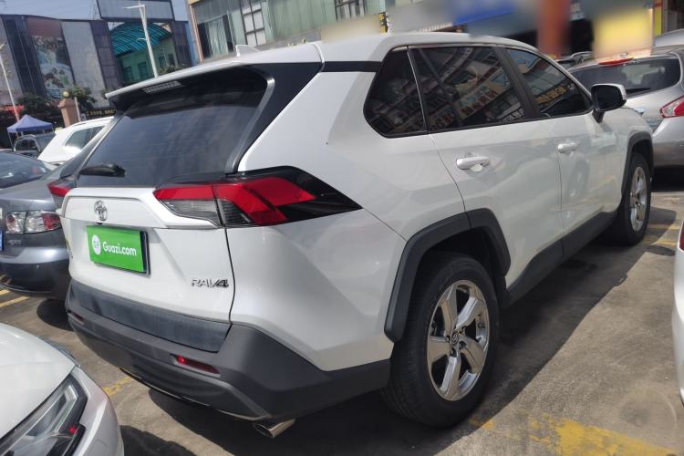 Used Toyota RAV4 2021 2.0L CVT Two-Wheel Drive Fashion Edition
