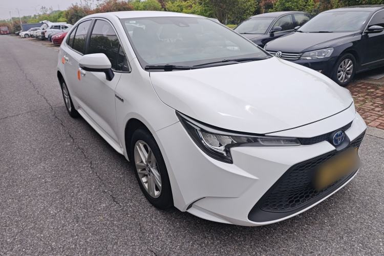 Used Toyota Levin 2022 Dual-Motor 1.8H E-CVT Leading Edition
