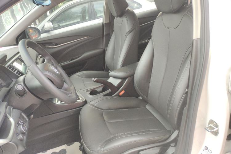 Used Buick GT 2021 1.3T Automatic Mild Hybrid Elite Version Left Front Seat