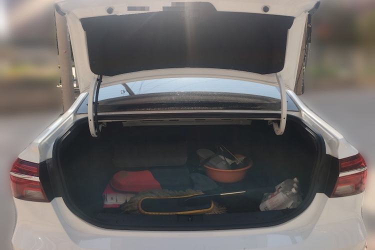 Used Roewe i6 2017 20T Automatic Internet Smart Edition