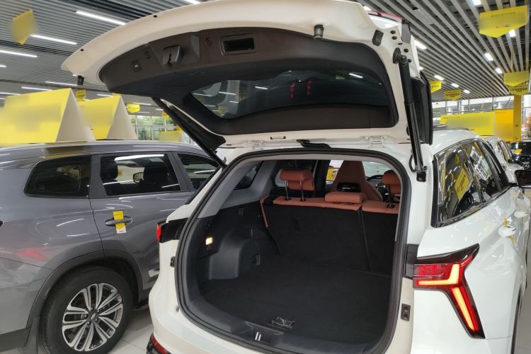 Used CHANGAN CS75 PLUS 2024 3rd Generation Champion Edition 2.0T Intelligent Drive Performance Model