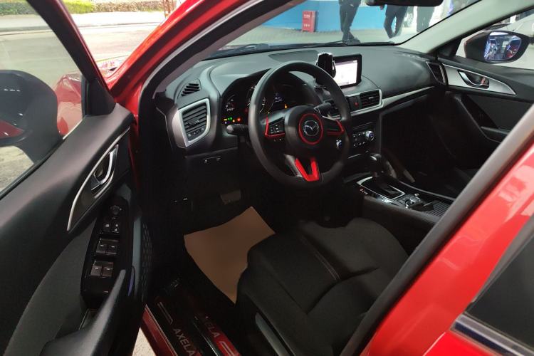 Used Mazda Mazda 3 Axela 2017 Sedan 1.5L Automatic Luxury Model Emission Standard China V