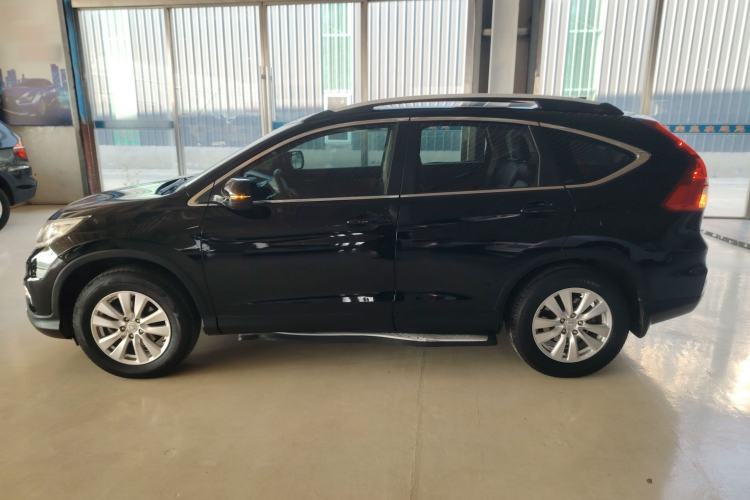 Used Honda CR-V 2016 2.0L two-wheel drive Urban Edition
