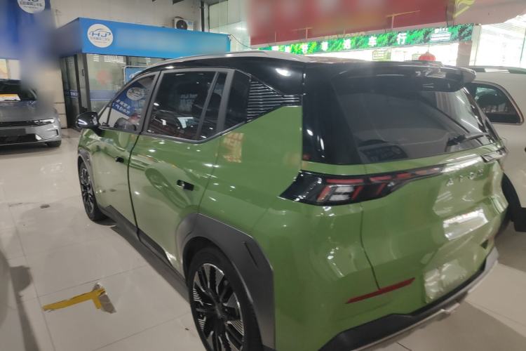 Used AION Y 2022 70 Tech Edition Lithium Iron Phosphate
