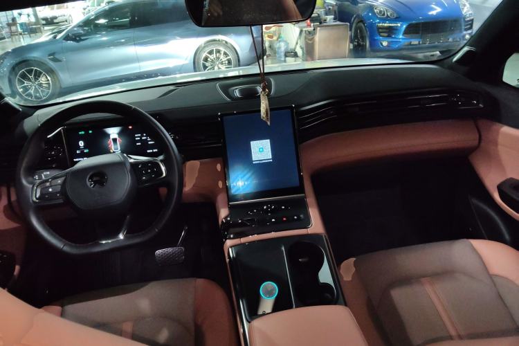 Used Nio EC6 2020 430 km Sport Version Center Console