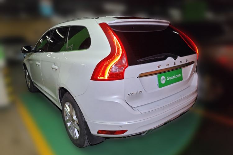 Used Volvo XC60 2017 T5 Smart Upgrade Edition