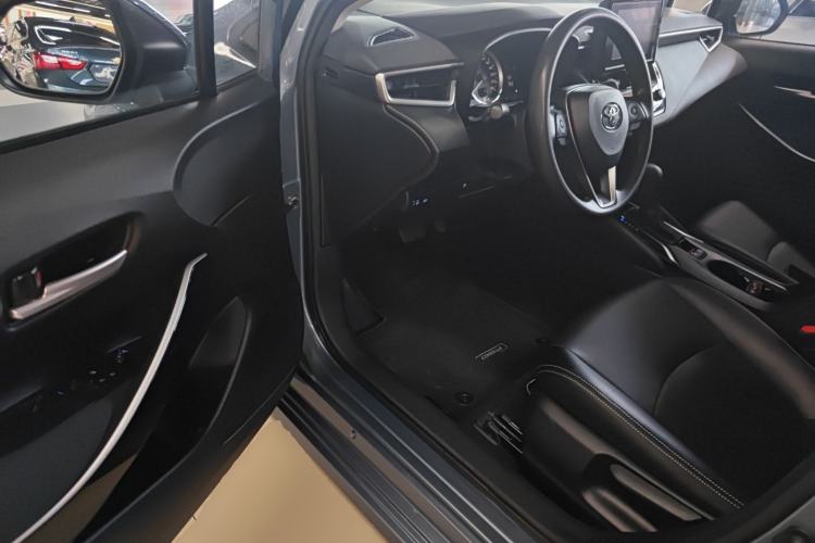 Used Toyota Corolla 2021 Dual-Engine 1.8L E-CVT Pioneer Edition