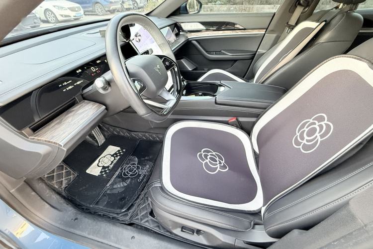 Used NETA S 2023 All-Electric 520 km Range Rear-Drive Version