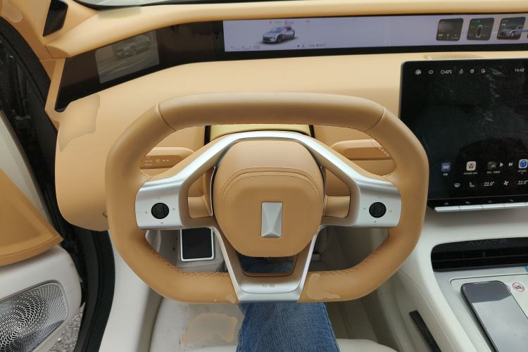 Used Avatr 12 2025 012 Kim Jones Global Collaboration Limited Edition Steering Wheel