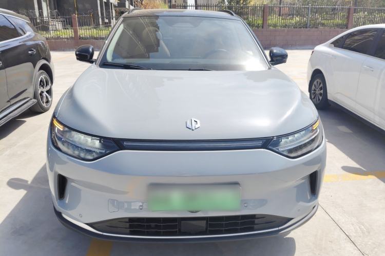 Used Leapmotor C11 2024 All-Electric 580 Luxury Edition Front