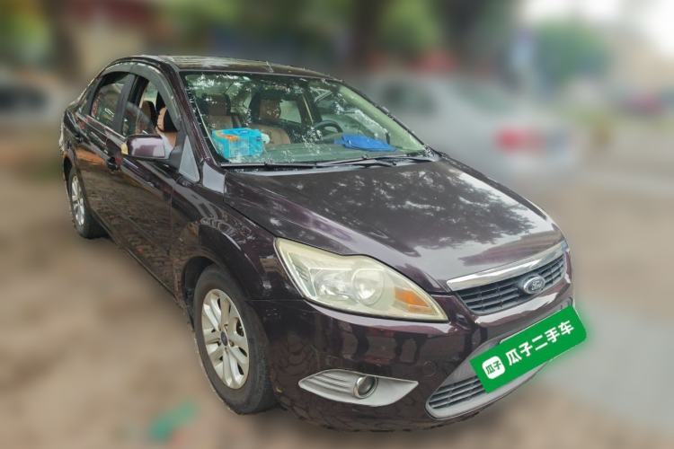 Used Ford Focus 2011 Sedan 1.8L Automatic Fashion Edition
