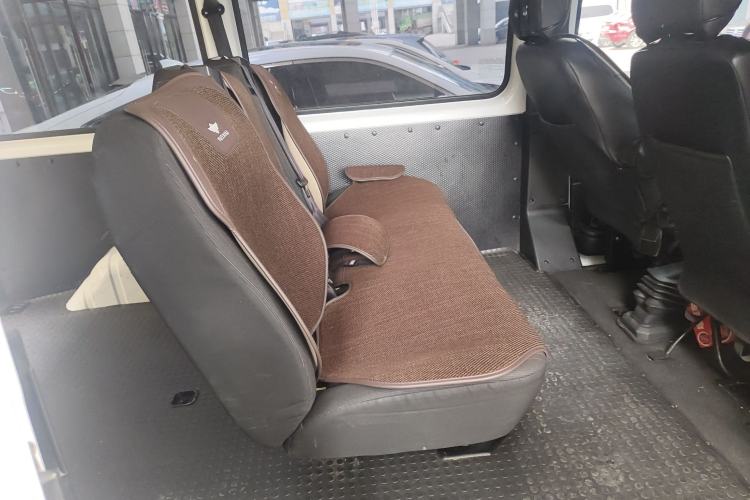 Used JMC Transit 2021 2.8T Space King Standard Version Short Wheelbase Mid-Height Roof 6-Seater Diesel Euro VI JX493