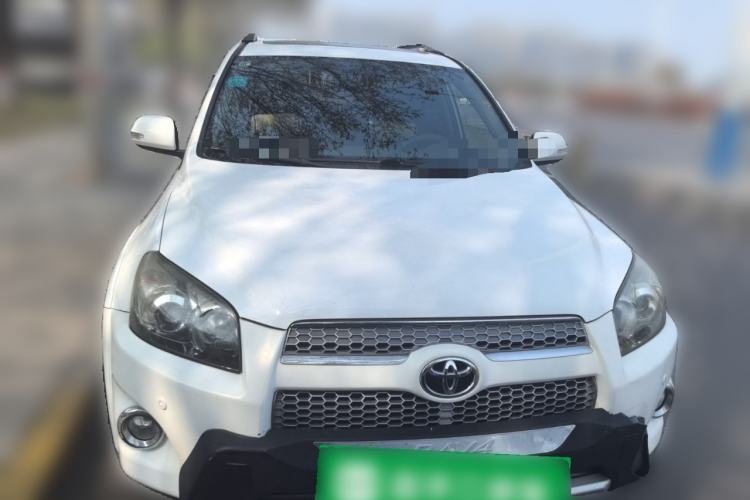 Used Toyota RAV4 2013 Special Edition 2.4L Automatic 4x4 Prestige Front