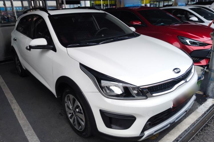 Used Kia KX Cross 2017 1.4L AT GLS Front Right 45 Deg