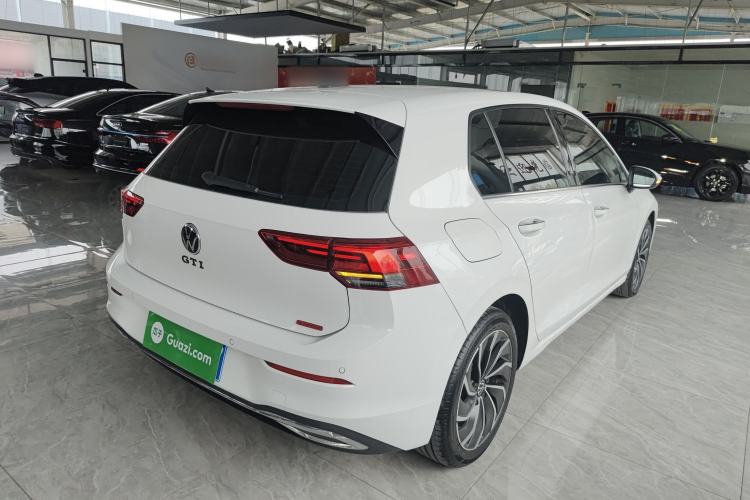 Used Volkswagen Golf 2021 280TSI DSG Pro Rear Right 45 Deg