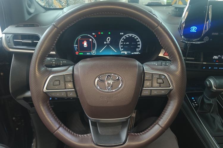 Used Toyota SIENNA 2021 2.5L Hybrid Platinum Edition
