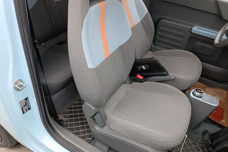 Used Geely Galaxy Panda 2023 Panda Mini 200km Endurance Bear
