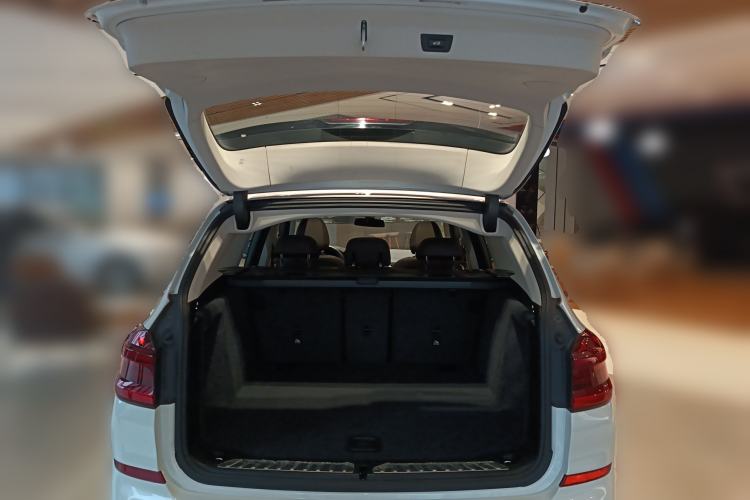 Used BMW X3 2018 xDrive25i M Sport Package China V Trunk