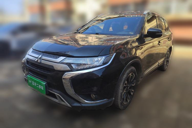 Used Mitsubishi Outlander 2020 2.0L Two-Wheel Drive Enjoyment Version 5 Seats